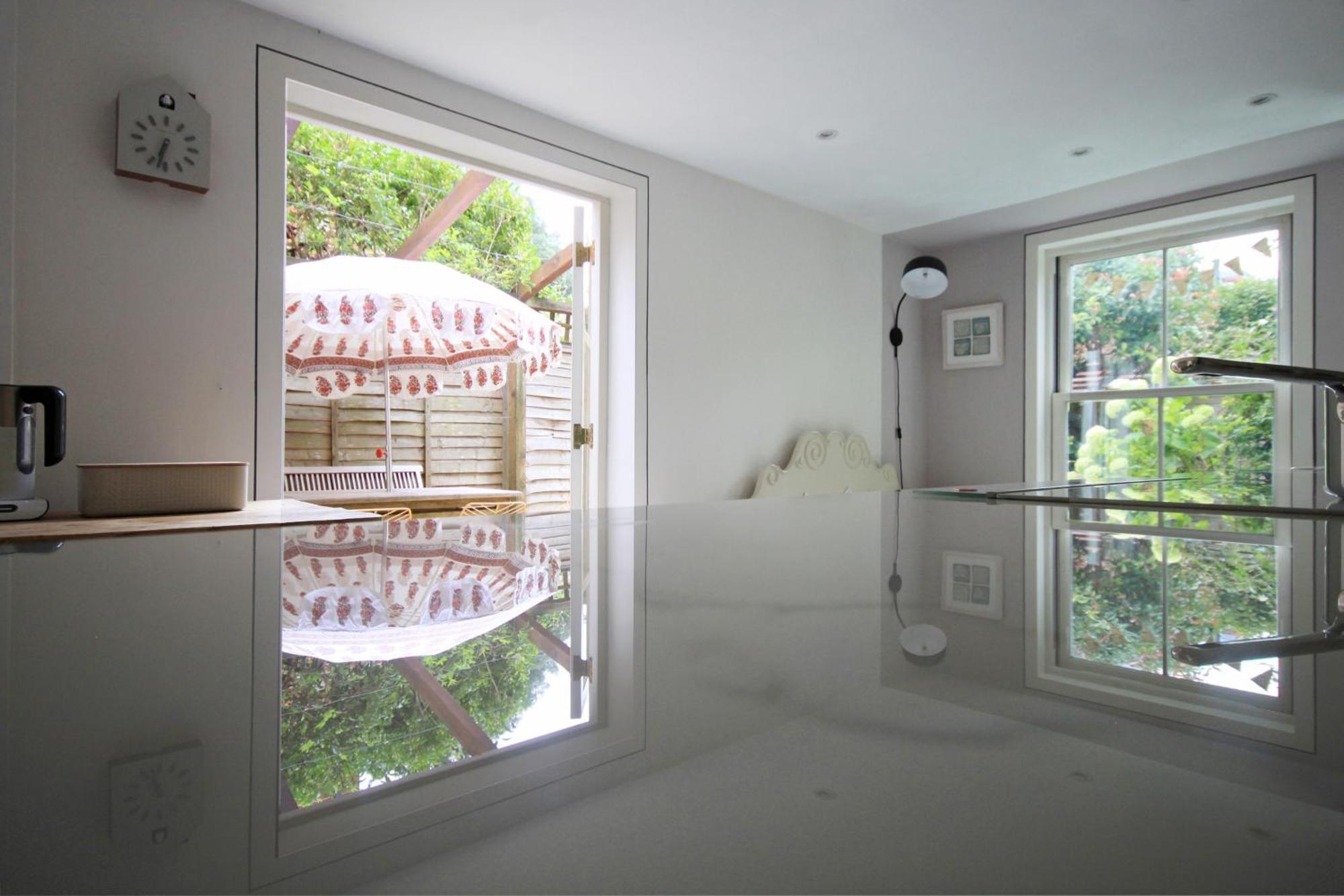 Designer's Town House Holiday home